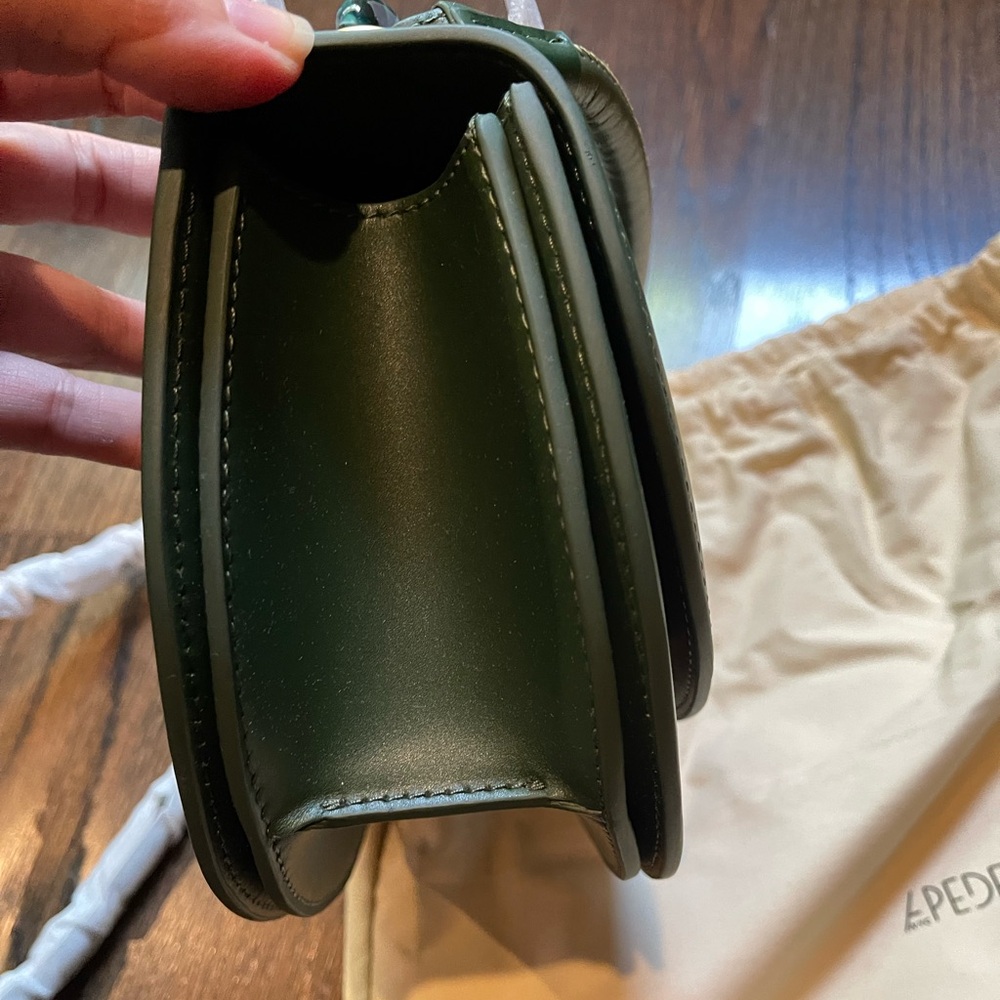Brand New crossbody bag - Picture 4 of 7